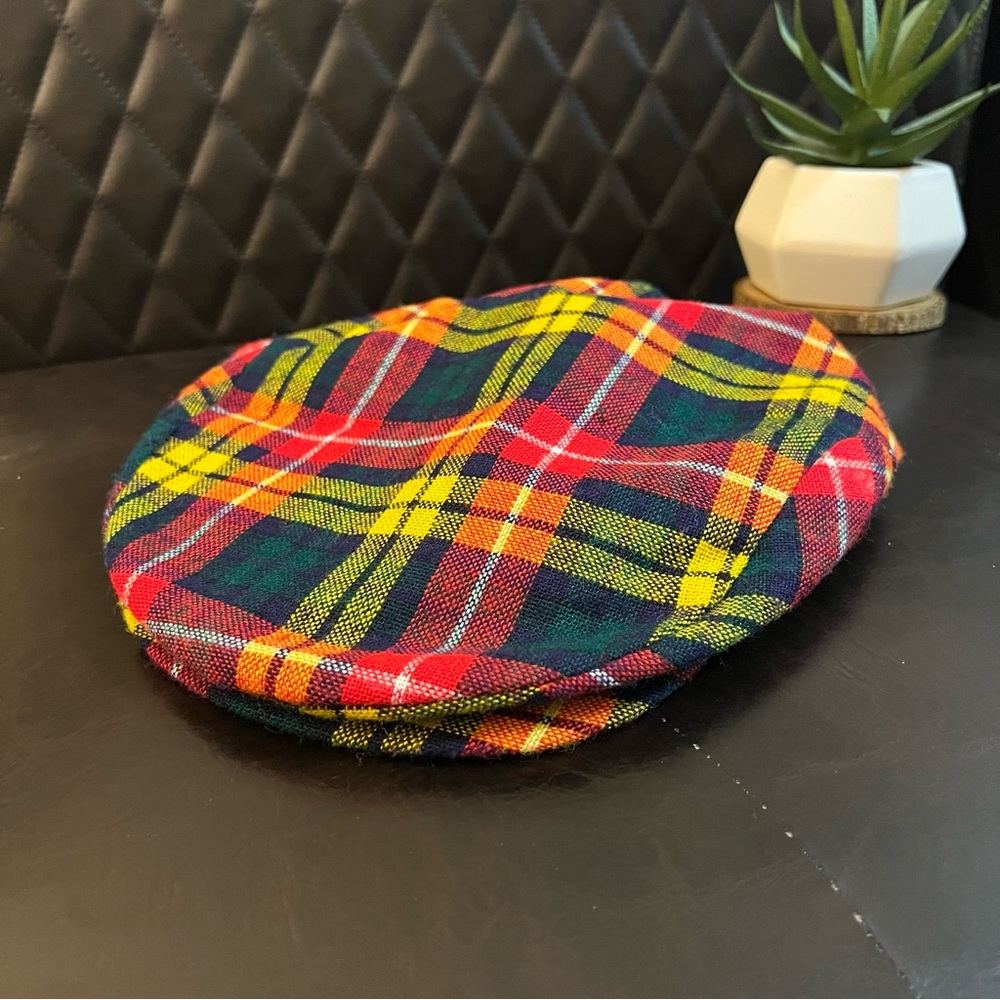 PLAID NEWSBOY CAP